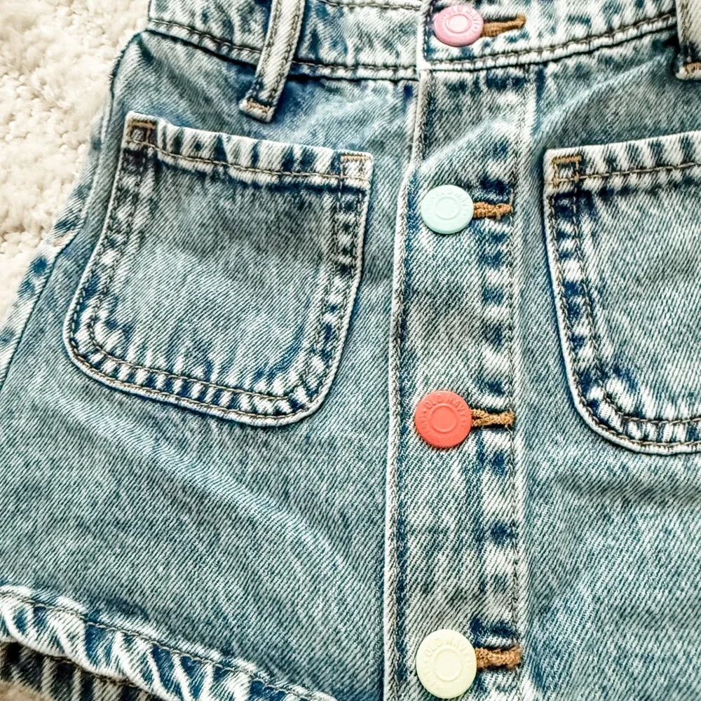 Old Navy Toddler Girl’s Denim Snap Button Skirt - Size 2T - Picture 2 of 3